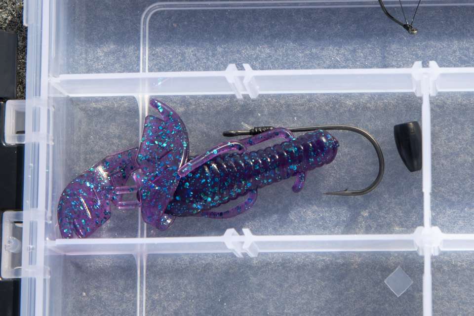 The NetBait Paca Slim combo goes into the tacklebox.