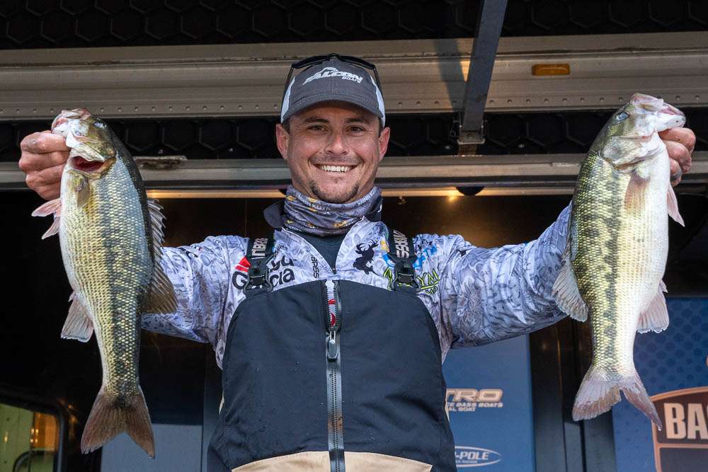 See how the Open anglers fared on the second day of the 2020 Basspro.com Bassmaster Eastern Open at Lay Lake!
<br><br>First up, Justin Atkins (16th, 25 - 5)