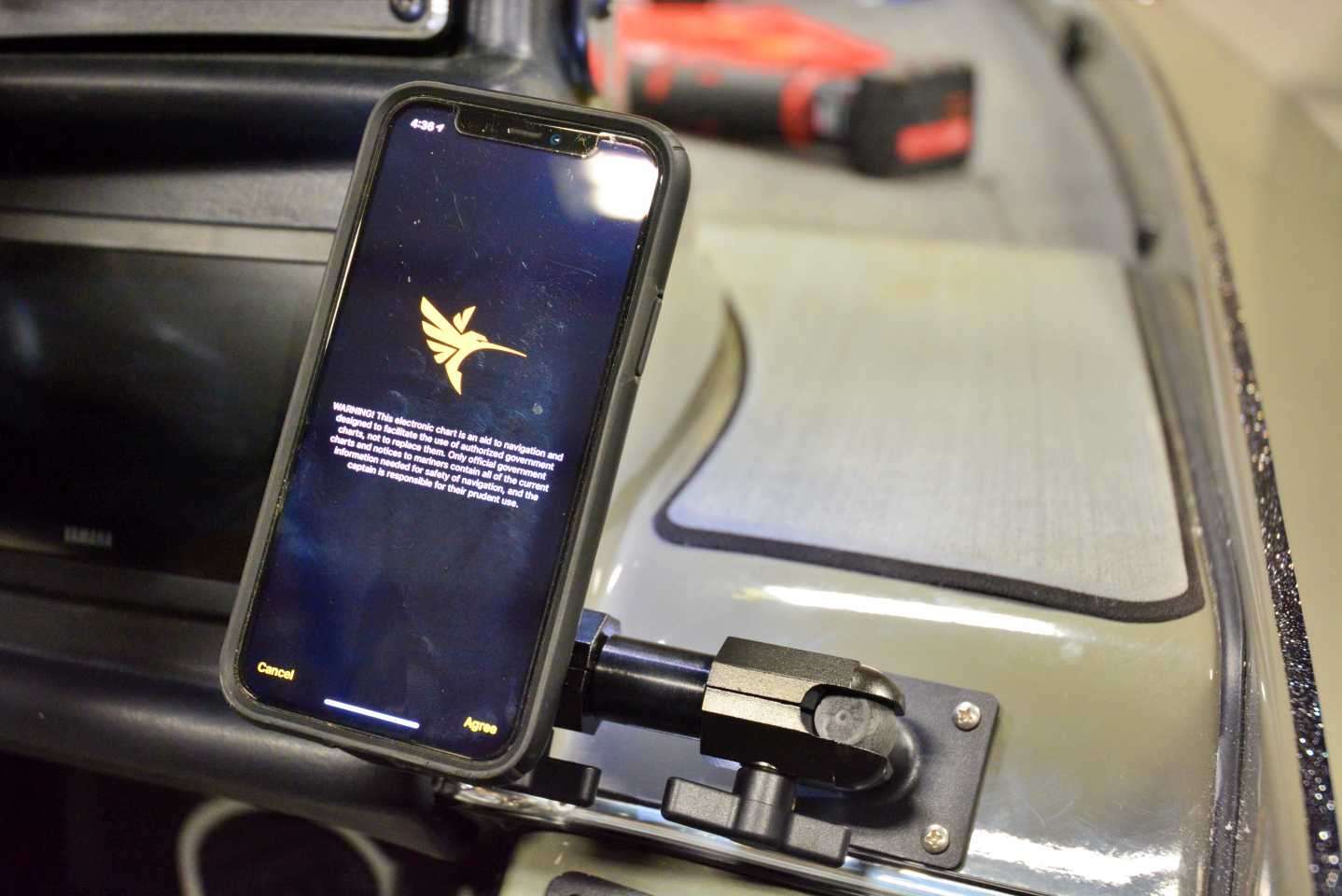 The mount provides 360-degree holding options, and thus the reason why Jocumsen uses it in his boat, truck and camper. The phone is secure even at high speeds in the boat. 
