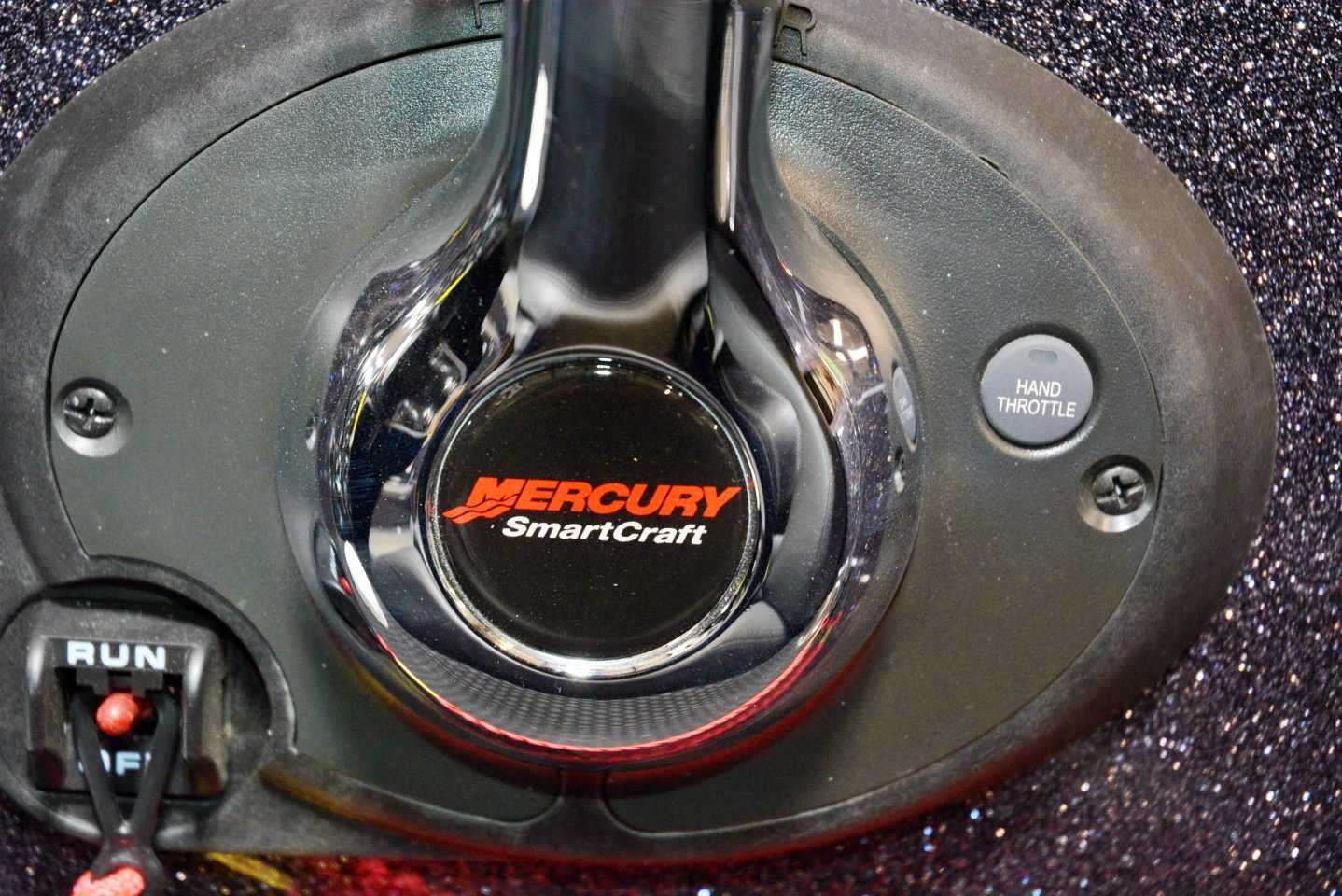 The motor is rigged with Mercuryâs exclusive Digital Throttle & Shift (DTS) technology, featuring electronic throttle control. Sensors and wires transmit commands through the engineâs computer for fast and precise throttle control. 
