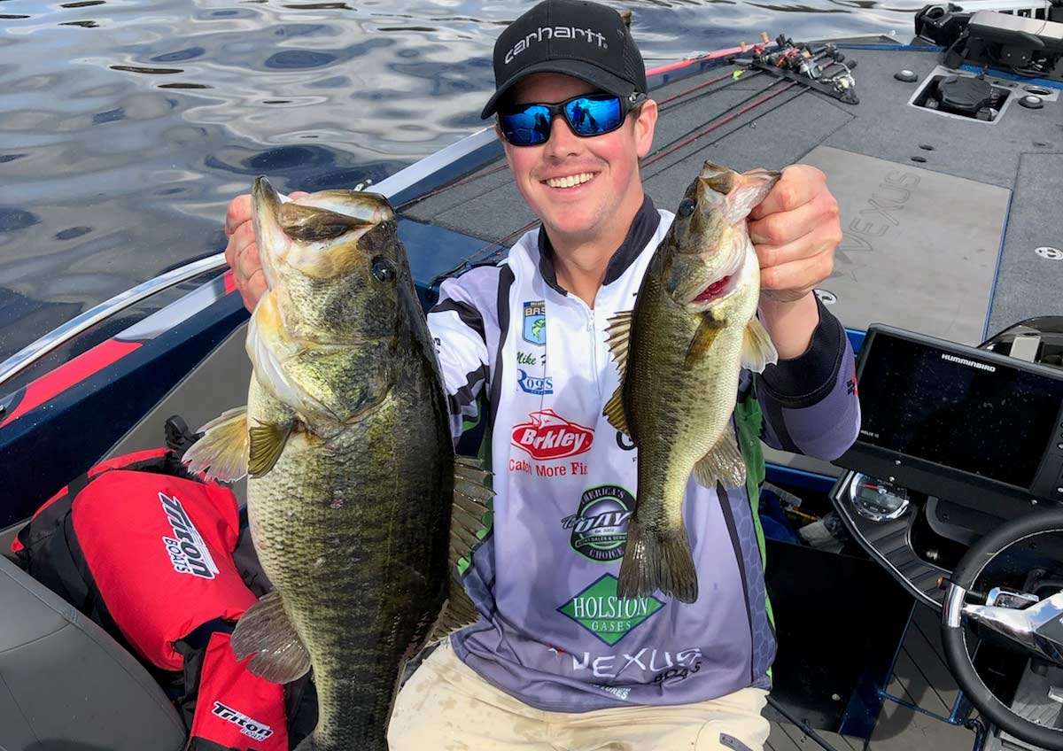With a full day, the Elites had much better showings on Day 2, with 81 catching limits. Mike Huff made quite the dramatic cull with a 7-11, and he brought in 19-14 to rise into the top 10. His 18-8 on Day 3 left him just shy of Championship Sunday, but his 11th was a great start to the season.