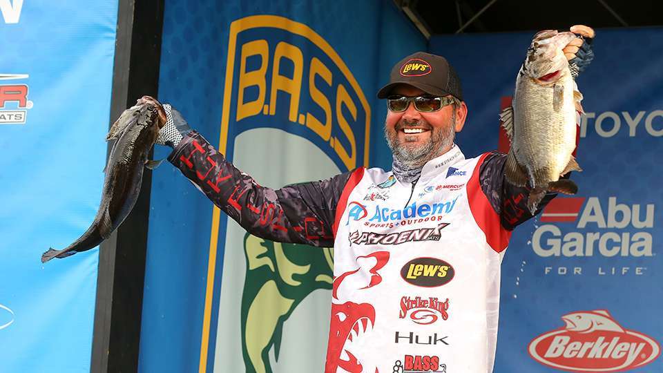 In previous events on the St. Johns, Hackney had big bass twice, including a 10-8, but he didnât hook anything close this time. Another day like the past two might have sent Hackney to his seventh B.A.S.S. victory, but he didnât find a consistent bite on Championship Sunday, and with 11-7 he finished runner-up again, as he did to Rick Clunn in 2016. 
