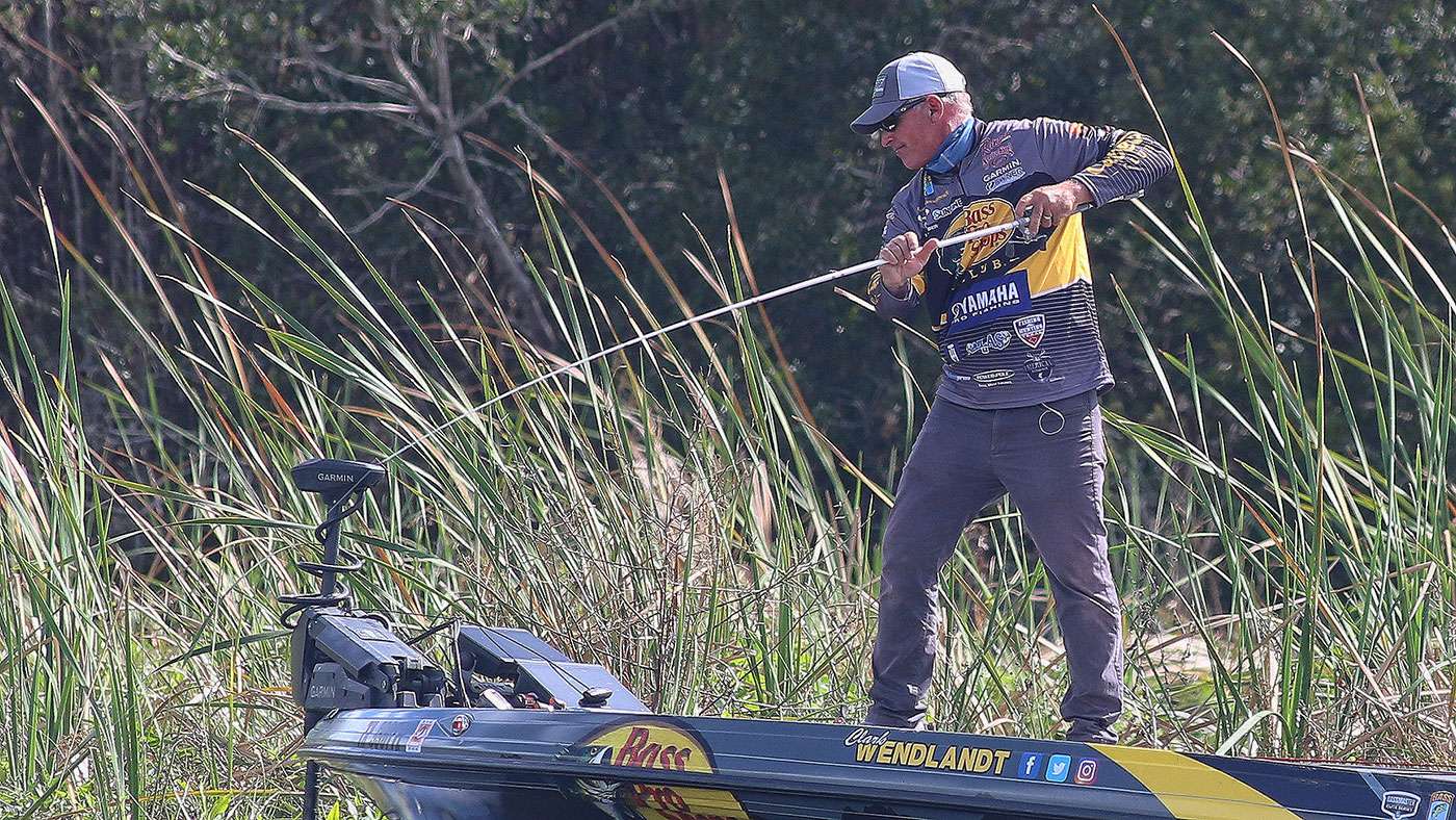 Follow the Elite anglers as they fish Rodman Reservoir for Day 1 of the 2021 AFTCO Bassmaster Elite St. Johns River.