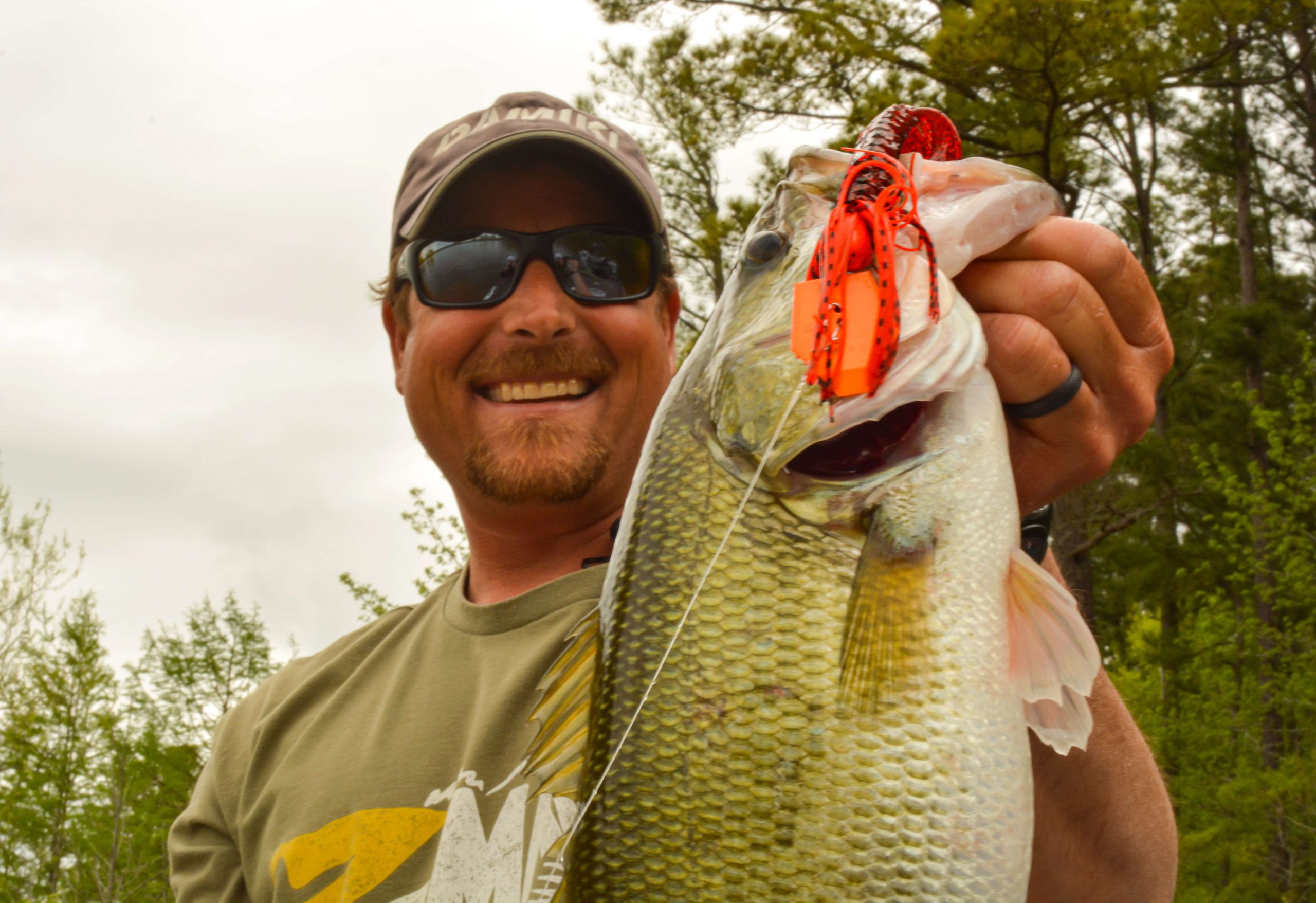 Following three years of R&D, Z-Man pro Bryan Thrift has finally given his blessing and says itâs your turn to experience the head-banging action of the Big Blade ChatterBait. 