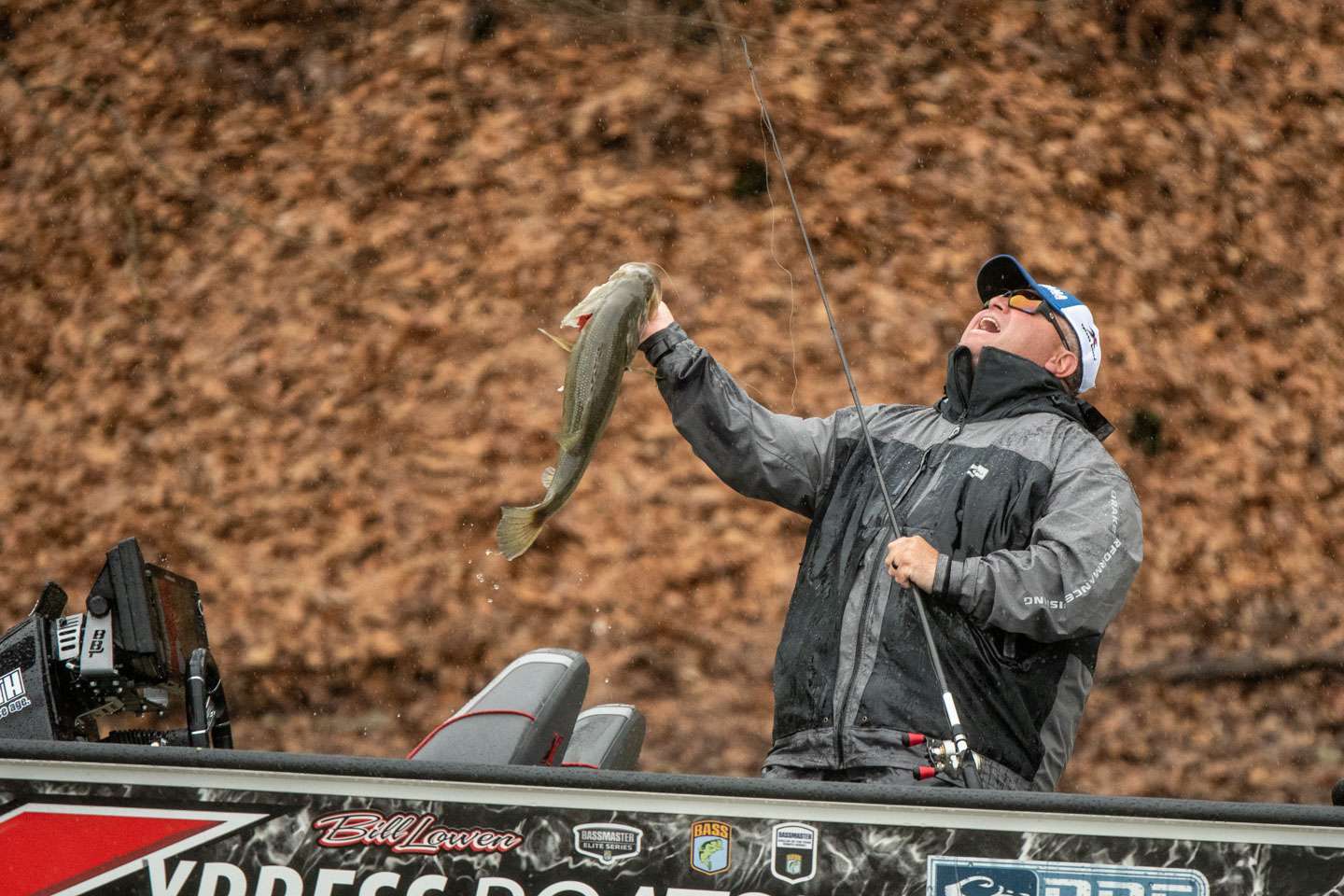 Bill Lowen, a veteran of 15 seasons on the Bassmaster Elite Series tour, opted to target largemouth in the main lake, where largemouth flourish, along with smallmouth. 
