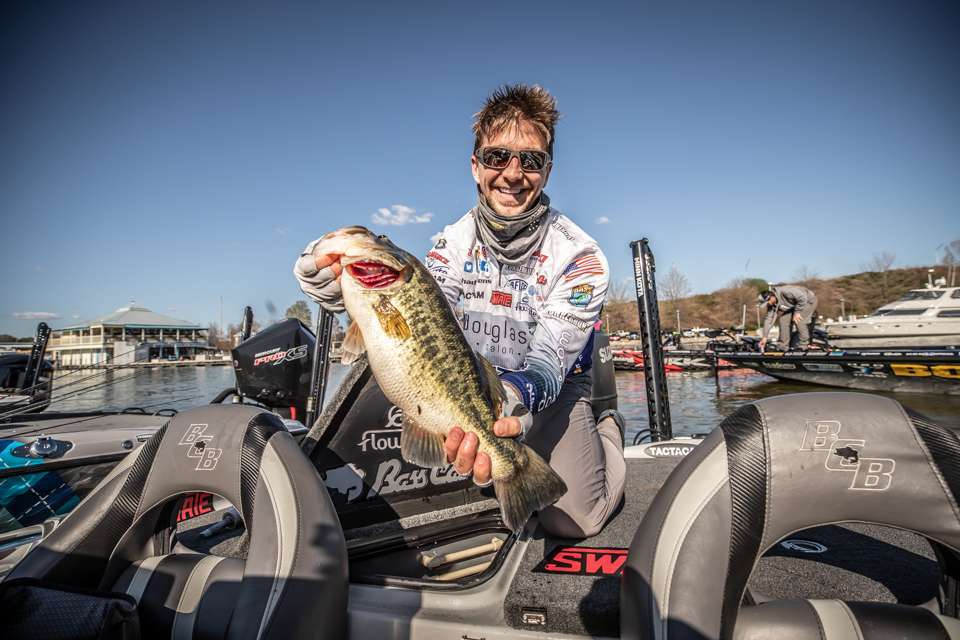 Having several fish well over the Day 1 average of 3-2, Chad Pipkens stood fourth after the first day with 21-1, aided by a fish entered on BassTrakk as 5-5. Pipkens was fishing a bladed jig in a current seam around a popular island in the mid-lake region.