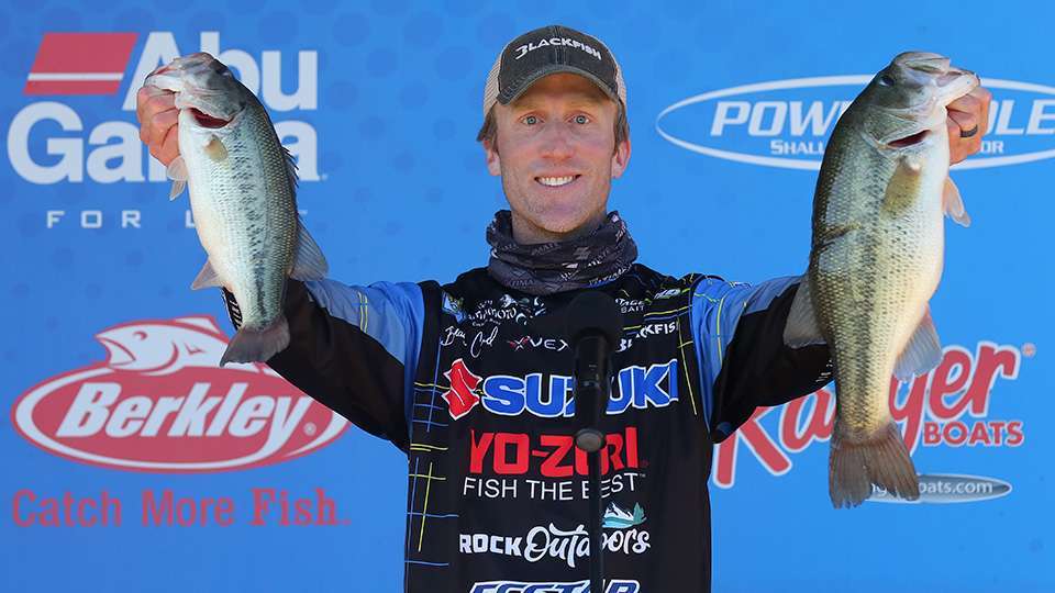 Big fish honors on Day 1 went to Brandon Card and his 5-9. The only true local in the event â he lived in Knoxville before moving this past year to North Carolina â Card started fourth and stayed in the hunt with Day 2âs big bag of 16-10. Three fish on Semifinal Saturday hurt his chances to win, but his 18 bass in the event landed Card a fourth-place finish and $25,000.