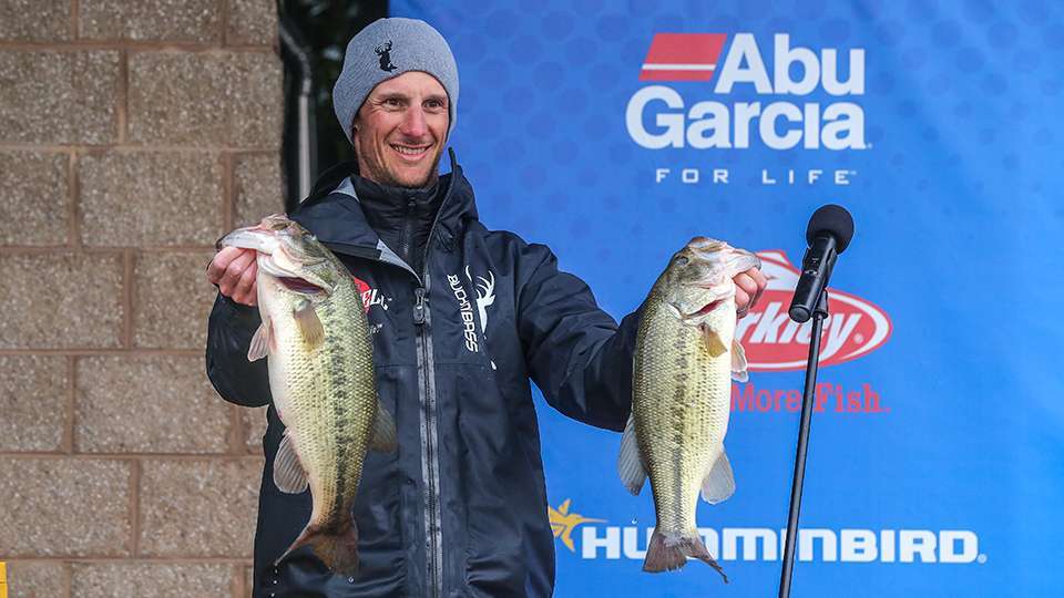 After Day 2, all the Top 10 had caught limits, and Cobb was 11th with only seven bass. A 5-11 and its near twin bolstered his 13-7 bag, impressive as it came on three fish. With two fish going 6-11 on Day 3, Cobb finished 22nd, a rather strong showing on a trying fishery with no limits.