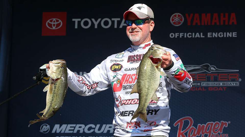 Chad Morgenthaler was on the opposite end of the spectrum, starting near the bottom of the pack (89th) then finding the bass to climb up the leaderboard. He had the fifth biggest bag on Day 2 at 22-2 but came up an ounce short of the Top 50 cut with 25-3. Drew Benton had 25-5 to stand 48th, and Paul Mueller was last man in at 25-4. Pre-tournament favorite Greg Hackney also fell ounces short with 25-2, falling from 32nd. Morgenthaler gained 39 Angler of the Year points while Hackney fell out of the AOY lead.