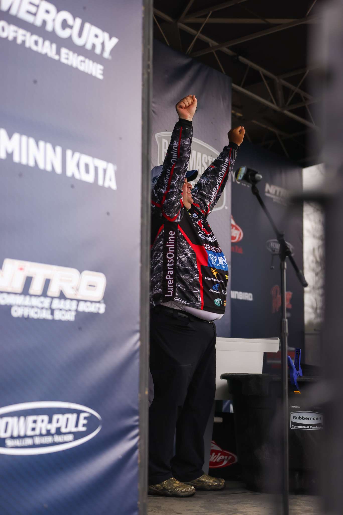 See the pros get ready to weigh in for the final time at the Guaranteed Rate Bassmaster Elite at Pickwick Lake.