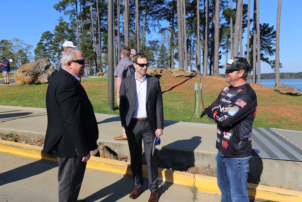 B.A.S.S. officials, anglers, local media and fans gathered on the shores of Lake Hartwell for the announcement of the host for the 2022 Academy Sports + Outdoors Bassmaster Classic presented by Huk.