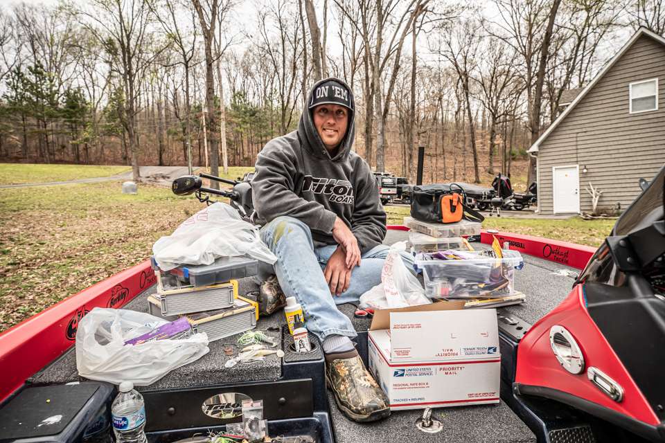 Elite Series pros Matt Robertson and Chris Johnston have very different tactics when it comes to boat and tackle organization. Bassmaster photographer Shane Durrance spent a little time with the duo exploring how their opposite methods result in success on the water.