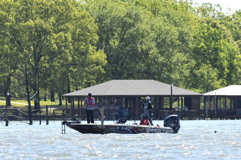 Follow along with Quentin Cappo as he completes Day 3 of the 2021 Guaranteed Rate Bassmaster Elite at Lake Fork.