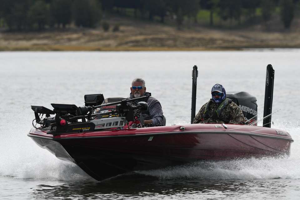 Opens anglers battle it out on Day 2 of the Basspro.com Bassmaster Open at Douglas Lake! 