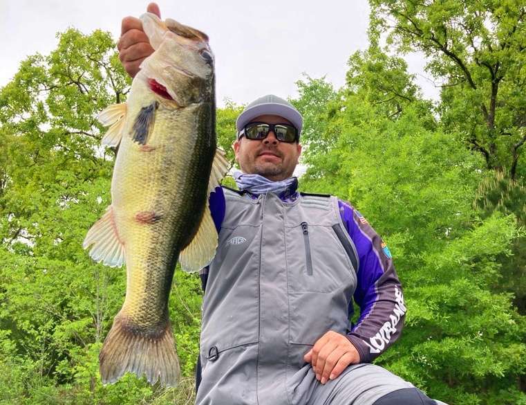 A slow first day had Cody Hollen in 78th, and his Day 2 wasnât going much better. On the verge of missing the cut, Cody Hollen landed this 8-3 late to give him 20-15 and jump to 45th. Four fish on Semifinal Saturday left him 46th but with a check.