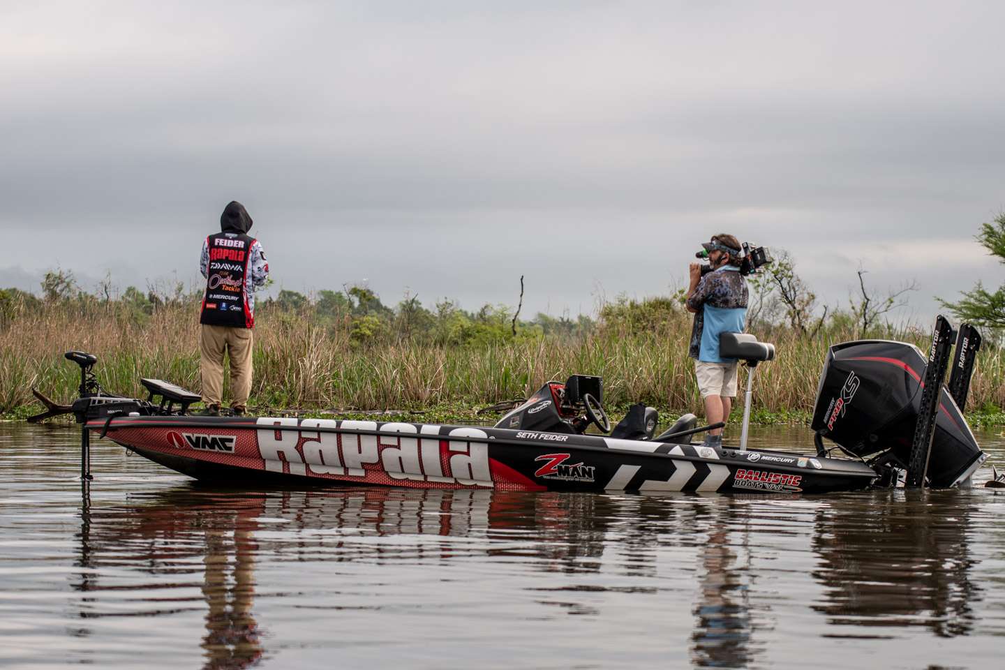 Feider fights on Day 3 of the Dovetail Games Bassmaster Elite at Sabine River sponsored by Bassmaster 2022 the video game.