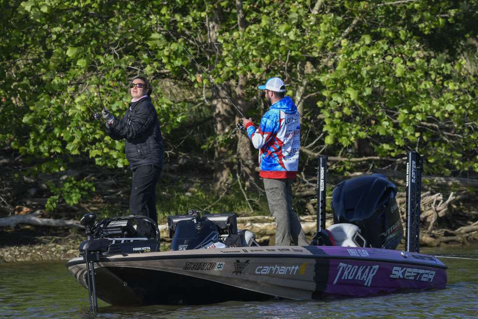 Check out the early action on Day 1 of the Basspro.com Bassmaster Open at James River! 