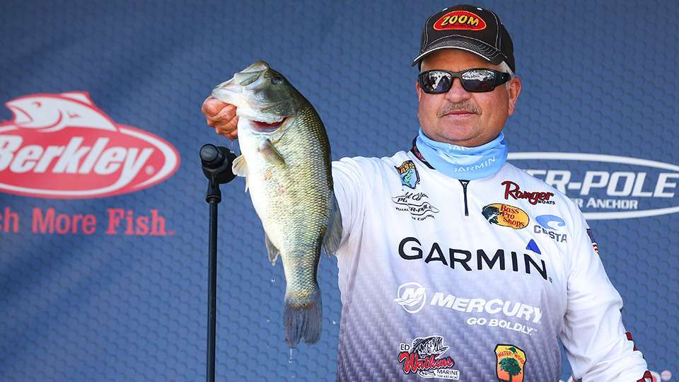 Lightning storms during practice sent anglers scrambling for cover and heavy rains delayed the start one day due to dangerous conditions. When the 98 Elites launched from the Gadsden City Boat Docks on Friday, the river section was 4 feet high while Alabama Power dropped water levels in the lower end. It was a puzzle Todd Auten figured out. On Day 1, he caught this 4-pound, 8-ounce bass in a limit weighing 15-2, good for sixth. He finished 10th, jumping from 80th in the Bassmaster Angler of the Year points to 68th, giving him hope to climb within range of making the 2022 Academy Sports + Outdoors Bassmaster Classic.