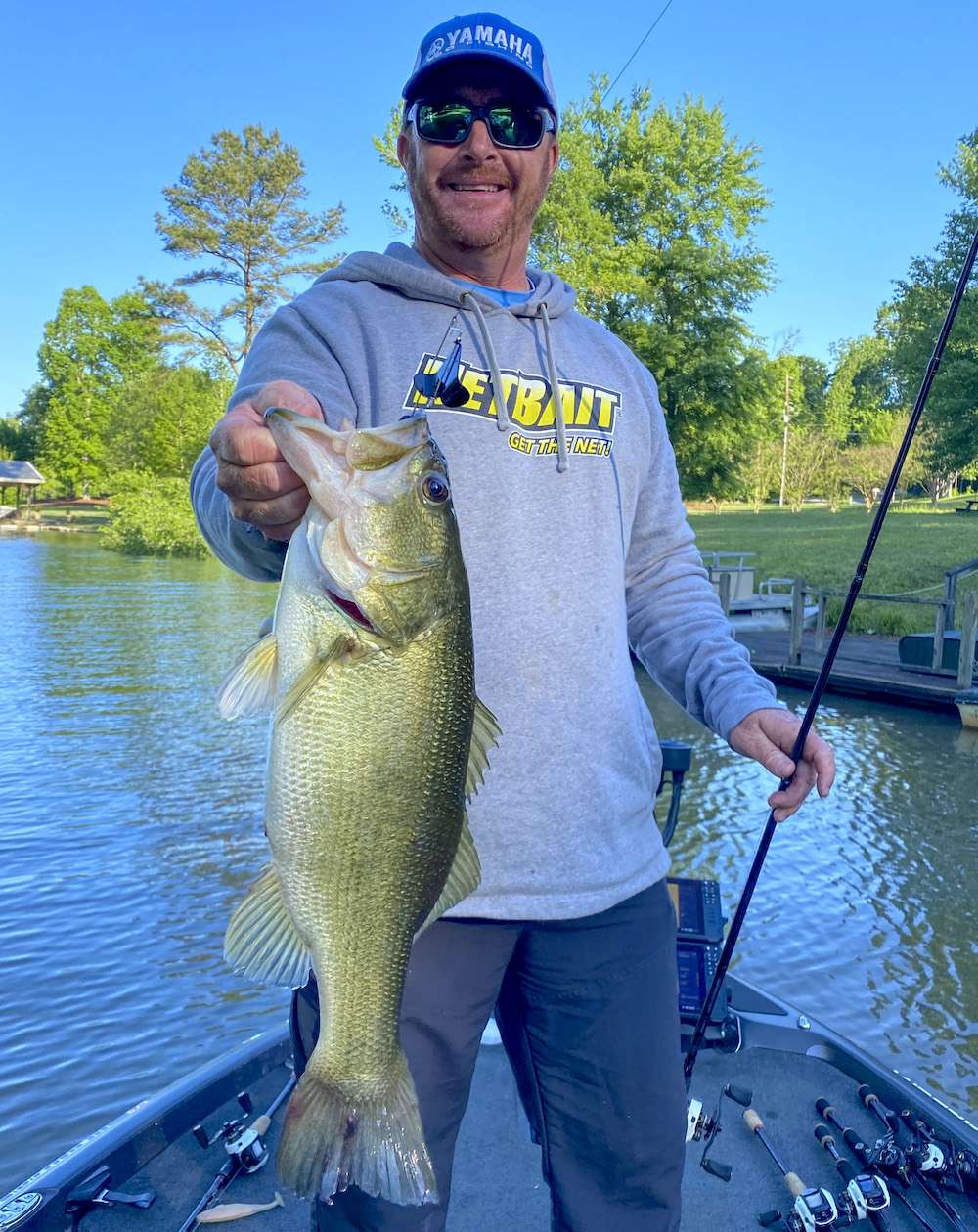 <b>7:41 a.m.</b> Canterbury moves to the back of a canal and gets a massive strike on the buzzbait! His third keeper weighs 5 pounds, 12 ounces. âMan, that was awesome! Nothingâs more exciting than catching âem on a buzzbait, but youâve got to know when to put it down âcause theyâll turn off it in a heartbeat.â
<BR><BR>
<B>6 HOURS LEFT</B><BR>â¨<b>7:45 a.m.</b> Canterbury moves quickly out of the canal while casting the buzzer.
