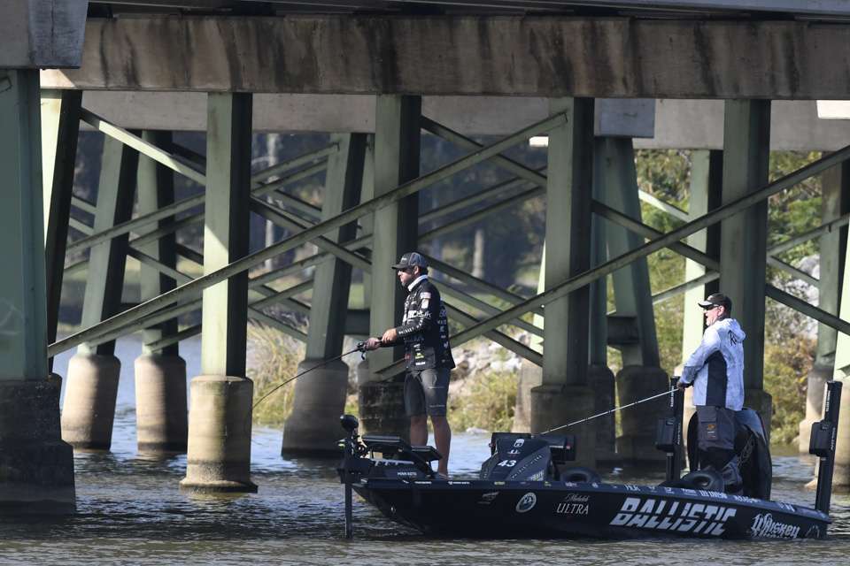 How about the trifecta of Elite winners who fished the Neely Henry Open? Lee Livesay, plying one of the bridges last year in taking 25th, is coming off a historic Elite win on Lake Fork.