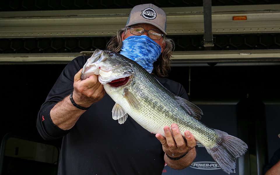 Ronald Robbs, 65th place co-angler (10-13)