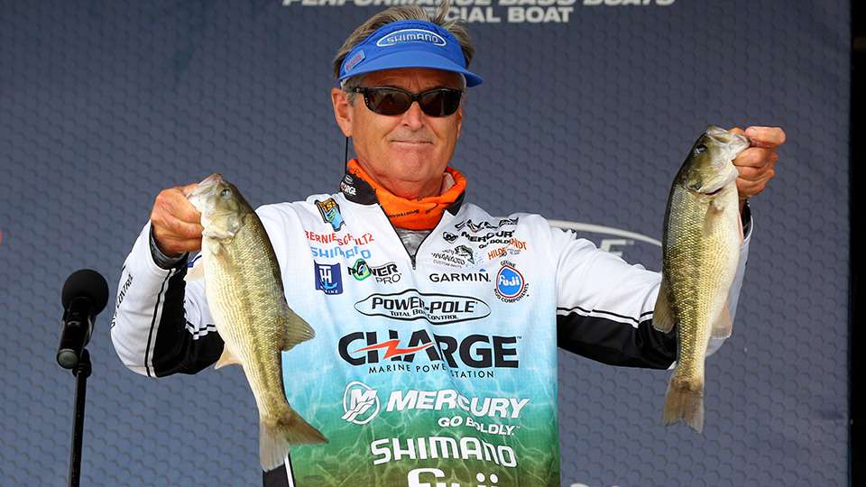 Bernie Schultz, 61st, 17-3