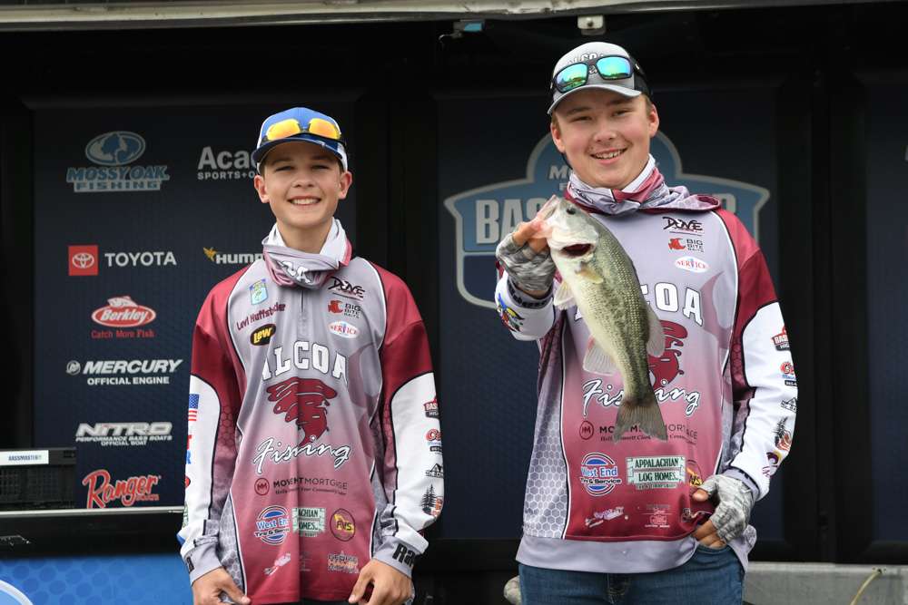 Landon Gabby and Carson Bruner, Southern Illinois Future Anglers (4th, 6 - 12)
