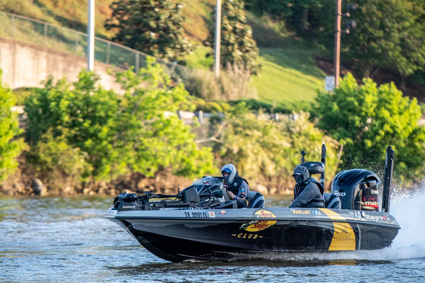 Take a look at Todd Auten's tough Day 3 of the Whataburger Bassmaster Elite at Neely Henry Lake!