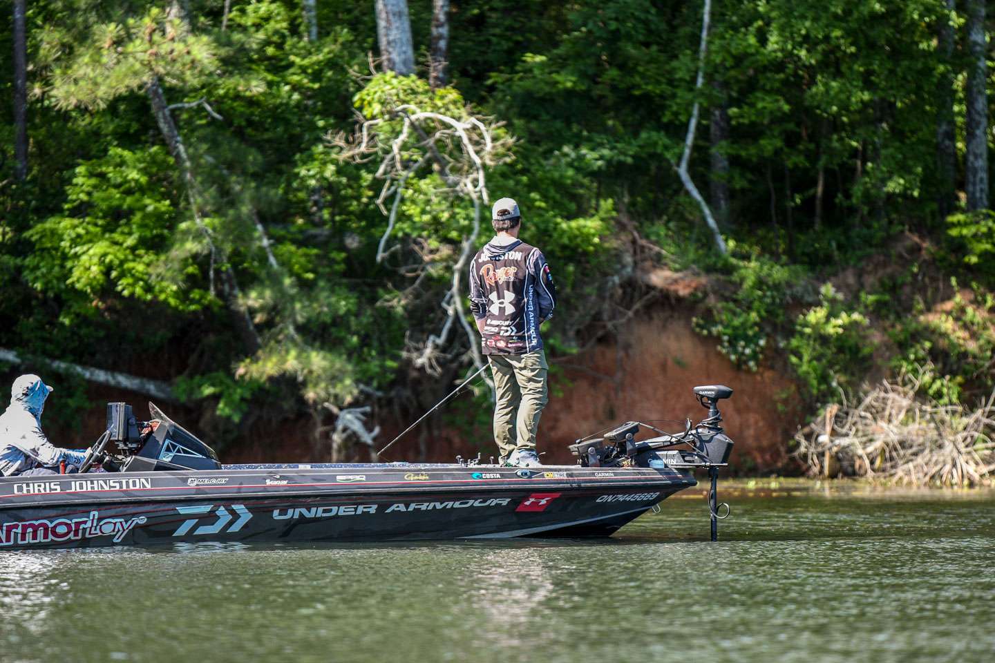 Follow along with Chris Johnston and Bryan New as they tackle the afternoon of the first day of the 2021 Berkley Bassmaster Elite at Lake Guntersville!