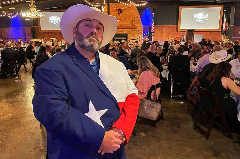 Emcee Dave Mercer also obliged for a photo with new duds purchased for the banquet headlined by Angler fo the Year Clark Wendlandt's speech. Wrapping the jacket up to better display the Texas flag theme, Mercer said it was the first time heâs ordered something that arrived too big.