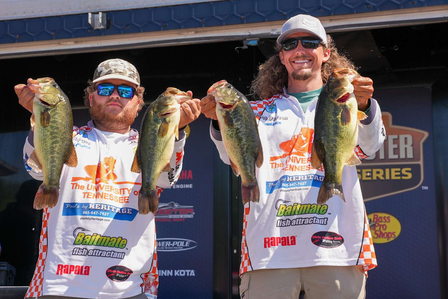 Robert Gee, Chase Dawson