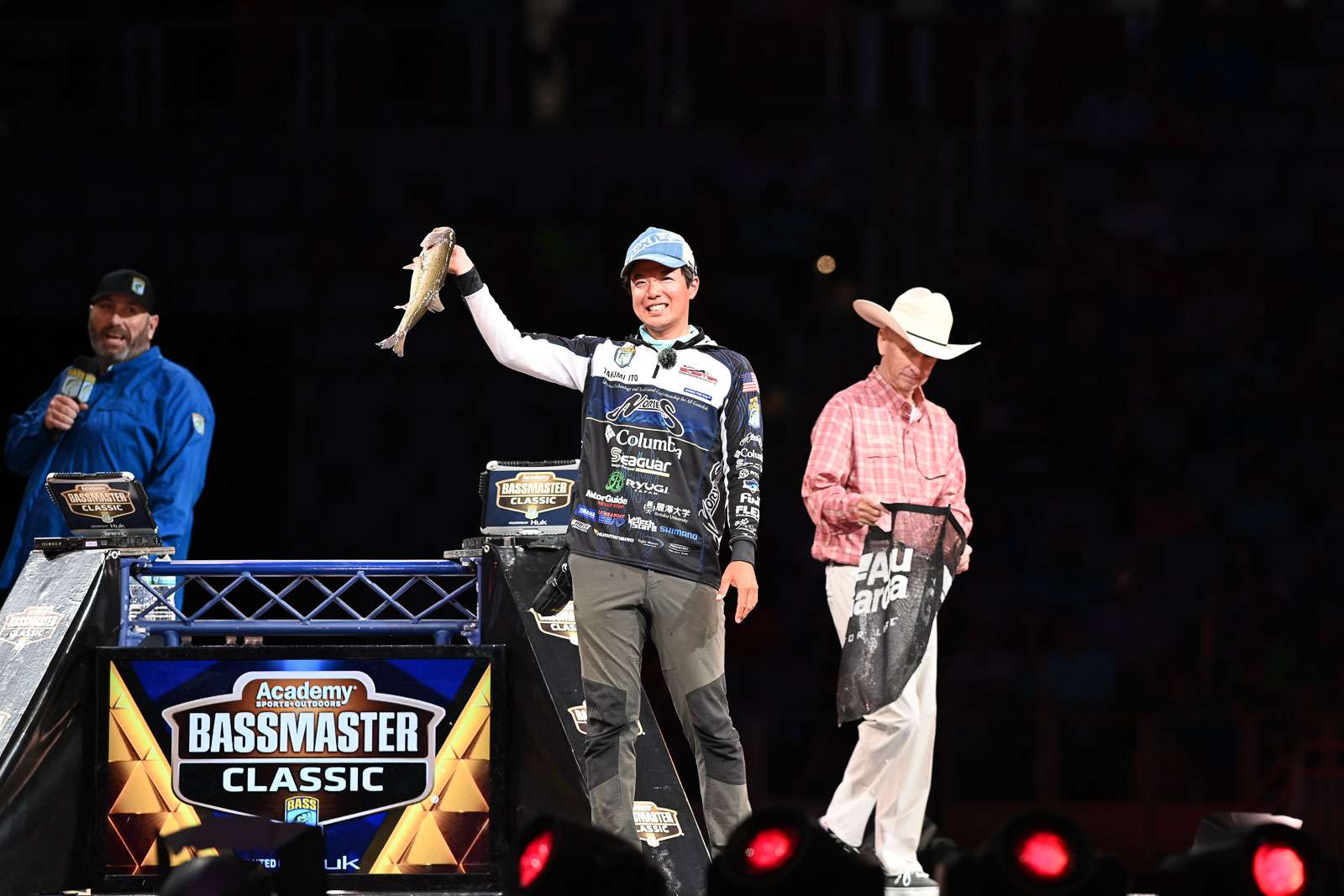 Taku Ito, 14-10, 41st