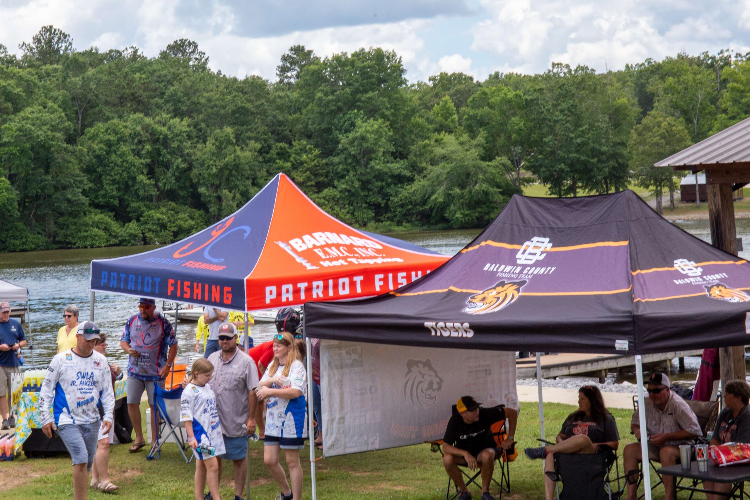 Friends and family gather at Beeswax Creek Park for the Mossy Oak Bassmaster Junior Series at Lay Lake weigh-in! 