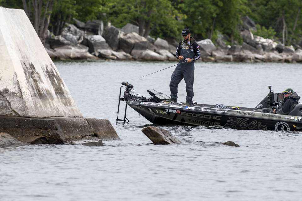 Catch up with  Carl Jocumsen and Lee Livesay early Day 1 of the 2021 Guaranteed Rate Bassmaster Elite at Lake Champlain!