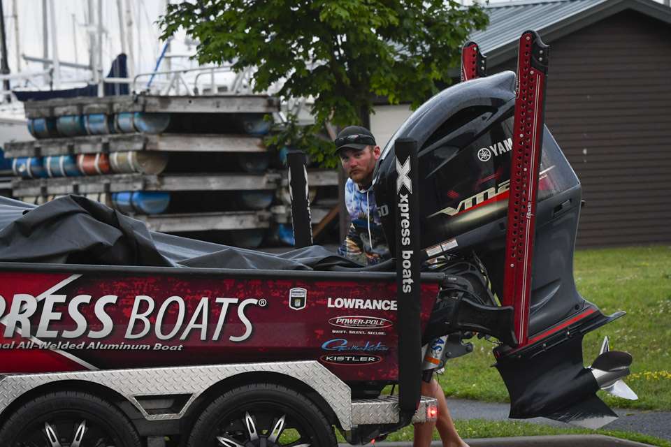 See the Elites head out for the second day of the 2021 Guaranteed Rate Bassmaster Elite at Lake Champlain!