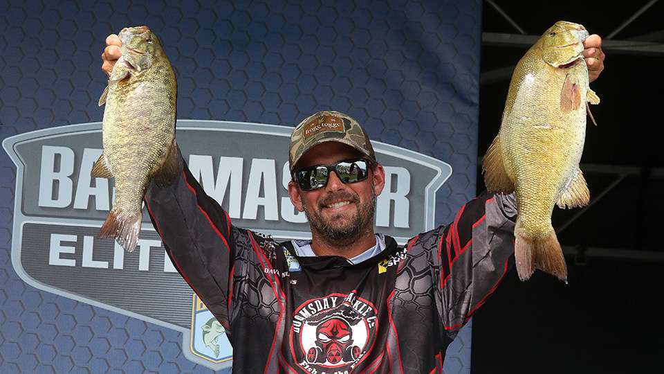 David Mullins needed a good event to climb inside the cutline for the 2022 Academy Sports + Outdoors Bassmaster Classic on Lake Hartwell. His Day 2 bag of 21-15, including a 5-8, helped him take seventh and move up inside the top 39 receiving automatic berths.