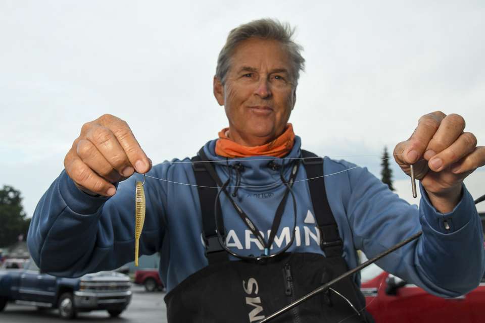 Alternatively, Schultz used a Yamamoto Shad Shape Worm, rigged on a VMC Spinshot Drop Shot Hook, with a 1/2-ounce VMC Drop Shot Cylinder Weight.
