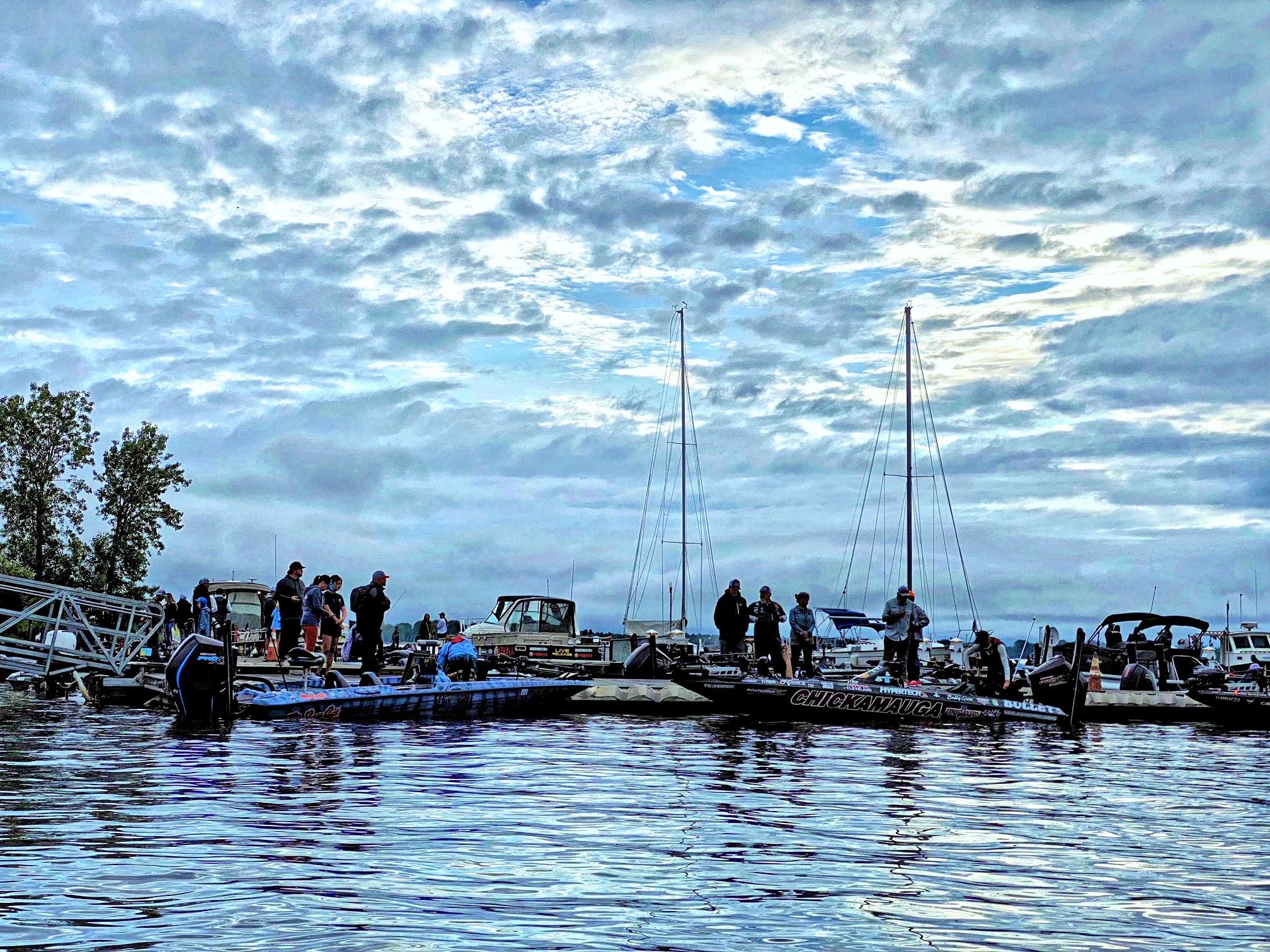 Day 2 gets started in New York at the Guaranteed Rate Bassmaster Elite at Lake Champlain.