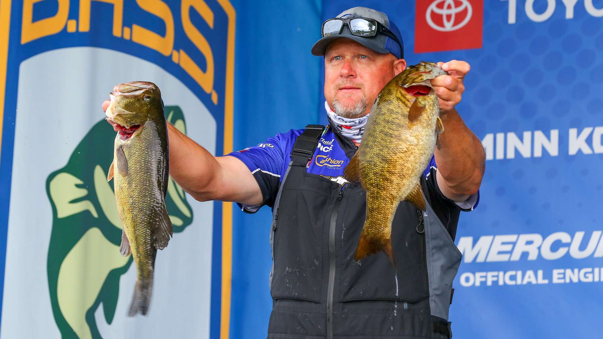 Champlain offers opportunities to target both largemouth and smallmouth, as evidenced here by Jamie Hartman last year when he brought in a mixed bag to lead with 22-1 on Day 1. âMy game plan every time Iâve been there has been to catch 15, 16, 17, 18 pounds of smallies and then go catch two big bucketheads to fill out a big bag,â Feider said. âIâll spend most of my practice looking for largemouth just because I think itâs harder to find the big ones.â