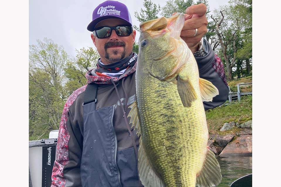 Brad Whatley, who made a deep run on Lake Ontario to reach the Top 10 last year, proved thereâs some healthy largemouth in the river. This 5-11 helped him take 22nd.