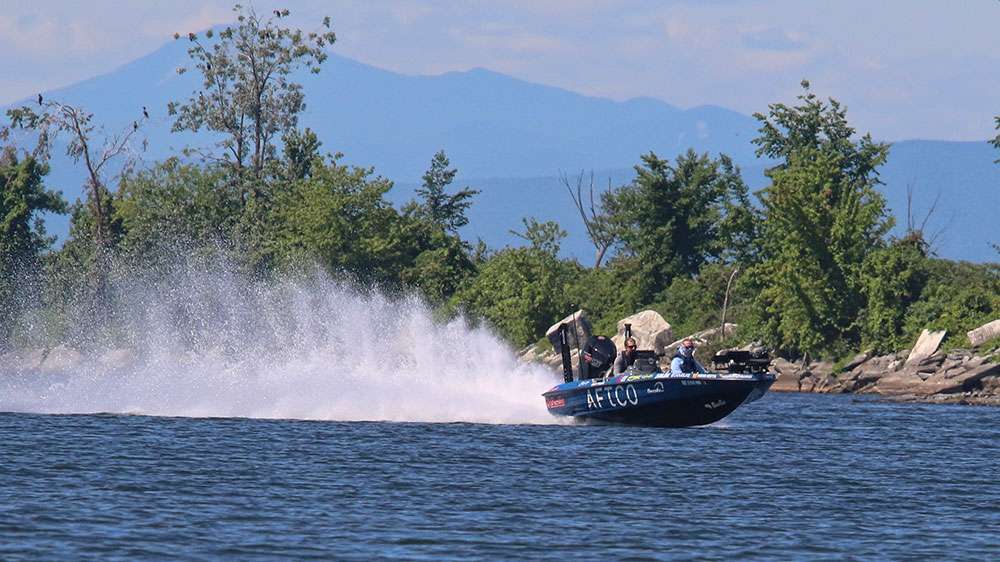 Elite Series pros Garrett Paquette and Drew Cook both came close to making the Championship Sunday cut at the Guaranteed Rate Bassmaster Elite at Lake Champlain.