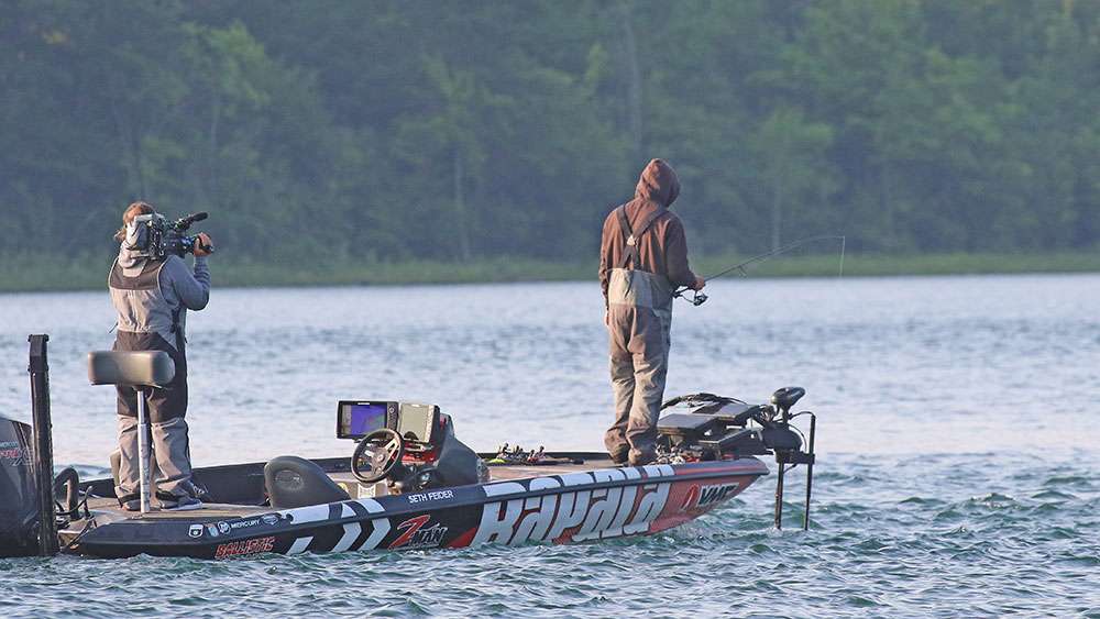 Join Angler of the Year leader Seth Feider for all the ups and downs of the first morning of the 2021 Farmers Insurance Bassmaster Elite at St. Lawrence River!