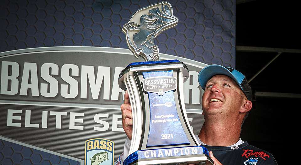 Although he believed he didnât close, that fish on his last spot as he headed in gave him the 1-pound cull and the victory with 78-5. The victory also helped Schmitt climb into Classic contention, gaining 13 spots in AOY to stand 39th as the last man in for an automatic berth into next yearâs Classic. Schmitt showed he once again is the king of Champlain.