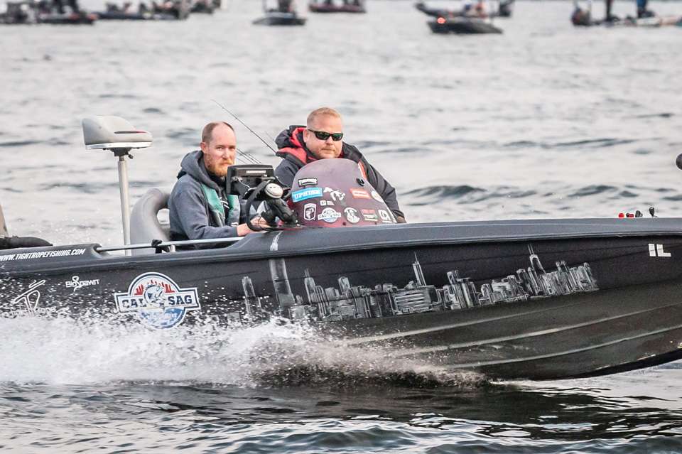 Take a look as the Opens anglers blast off into Day 2 of the Basspro.com Bassmaster Open at Oneida Lake! 