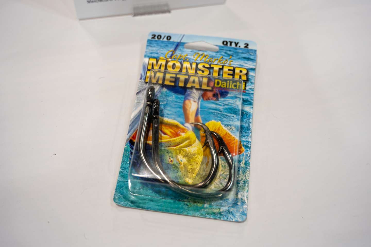 <b>Monster Metal</b><br> A monster hook, for monster fish.
