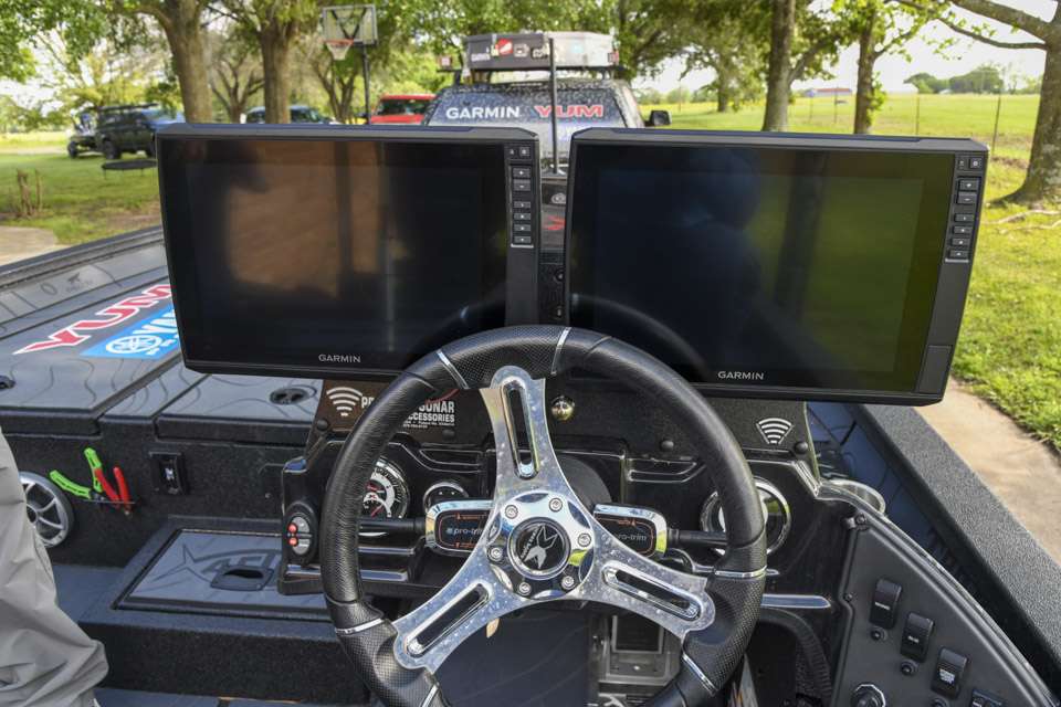 Garmin ECHOMAP Ultra chartplotter/fishfinders with 12-inch screens are mounted on the console.  
