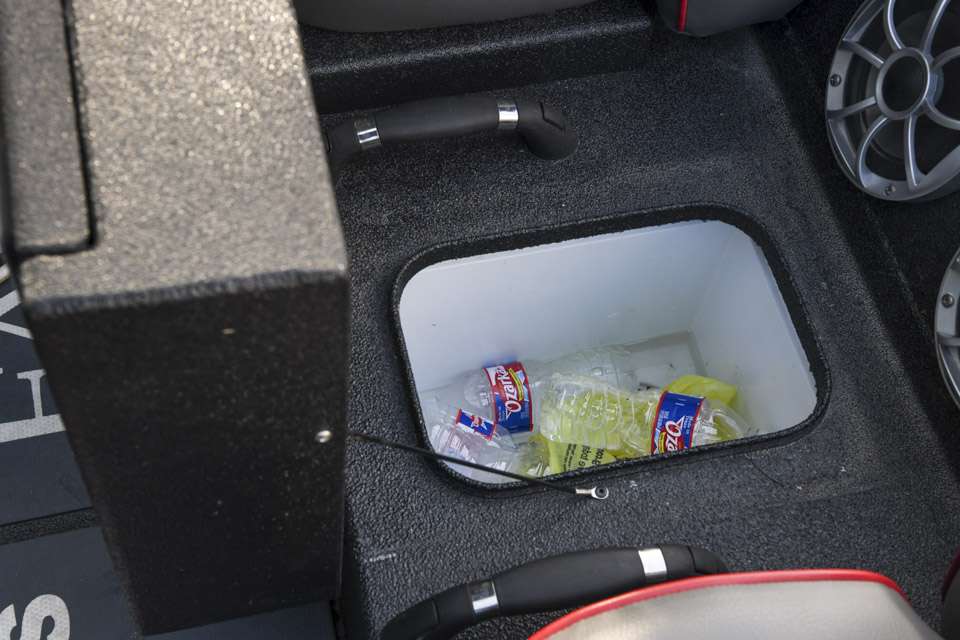 Raise the lid again for access to the cooler. 
