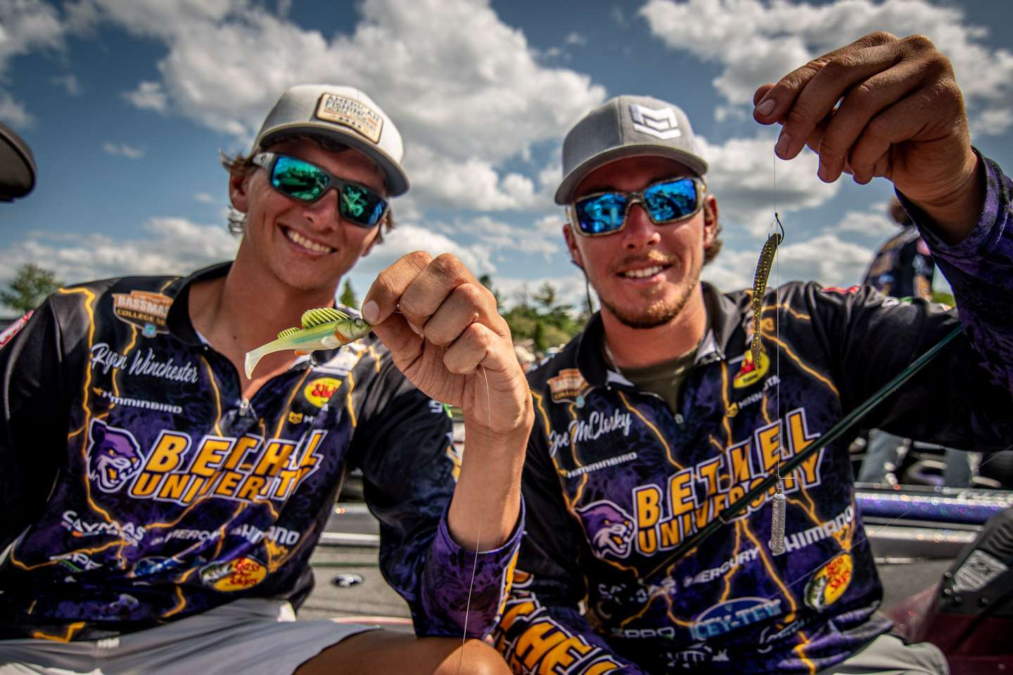 Winchester and McClosky fished a shallow shoal with a Megabass Dark Sleeper Swimbait early in the day but spent the majority of their time fishing a drop shot with a Berkley Powerbait Maxscent Flat Worm with a 5/8- or 3/4-ounce weight depending on the current. 