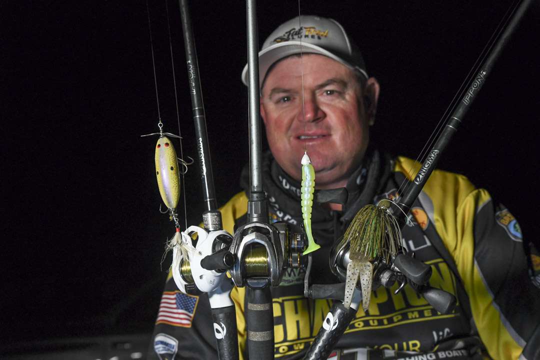 <b>Shane Lineberger (10th; 26-4) </b><br>
Shane Lineberger relied on local knowledge of Lake Norman and a lineup of proven baits on the fishery. 
