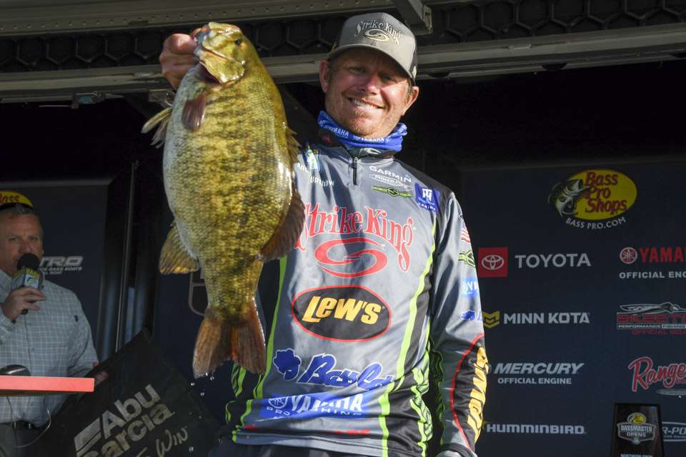 Andrew Upshaw, 93rd place (32-2)